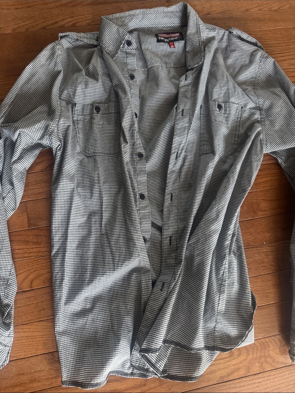 Nautica Black & White Micro-Check Casual Button-Down Shirt
